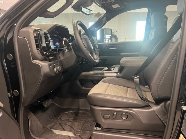 New 2026 Chevrolet Silverado 2500 ZR2 AWD/4WD image 22