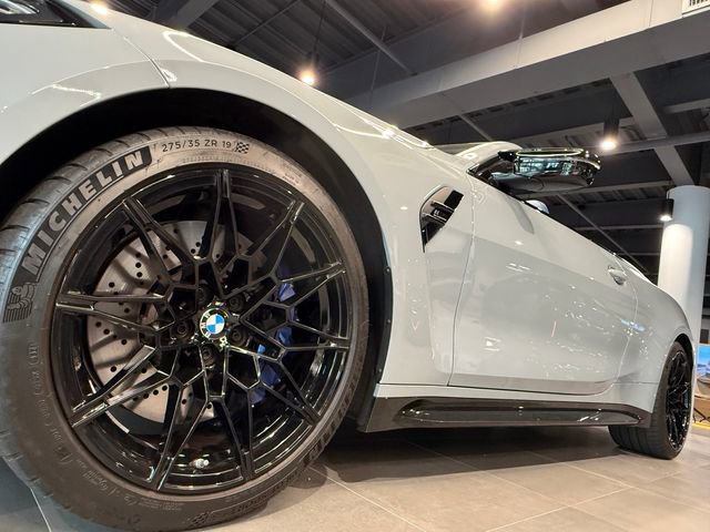 Used 2022 BMW M4 xDrive Competition AWD/4WD image 10