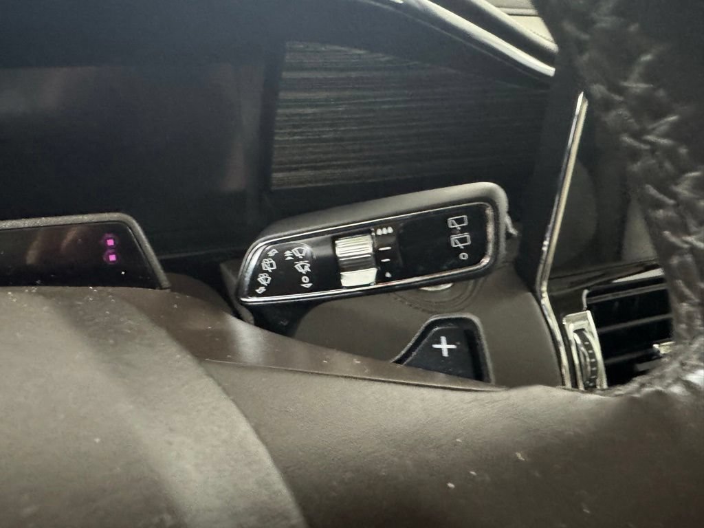 Certified 2023 Lincoln Navigator Black Label AWD/4WD image 48