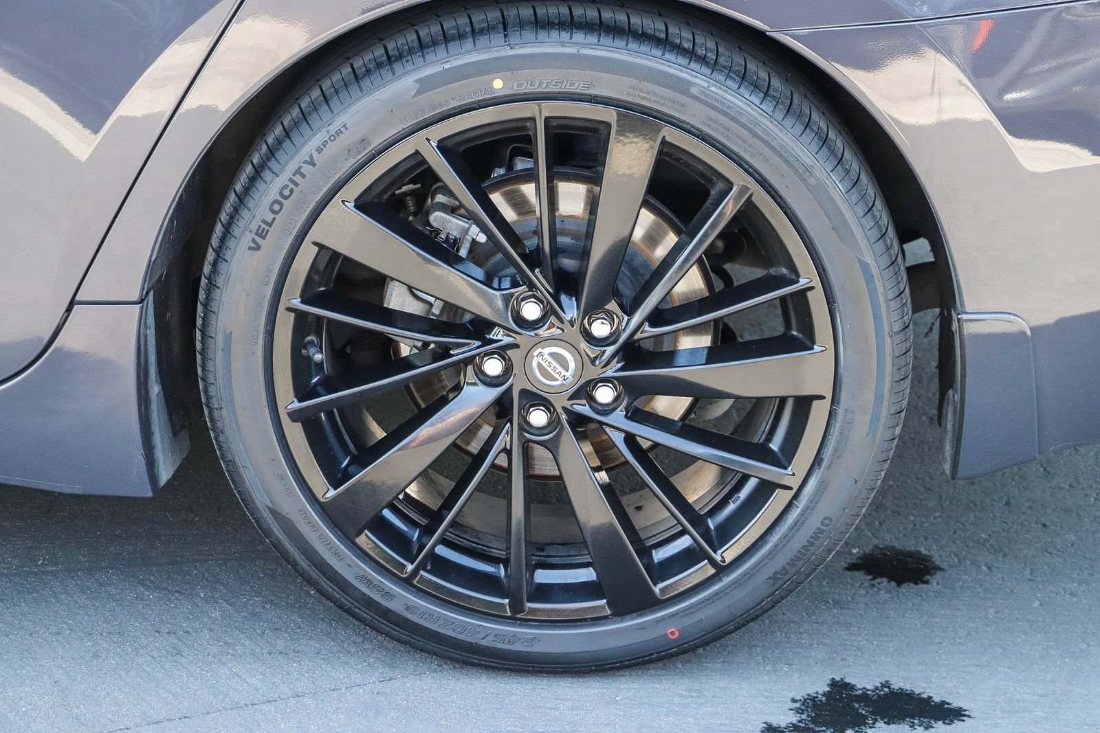 Used 2021 Nissan Maxima Platinum w/ 40th Anniversary Package FWD image 12