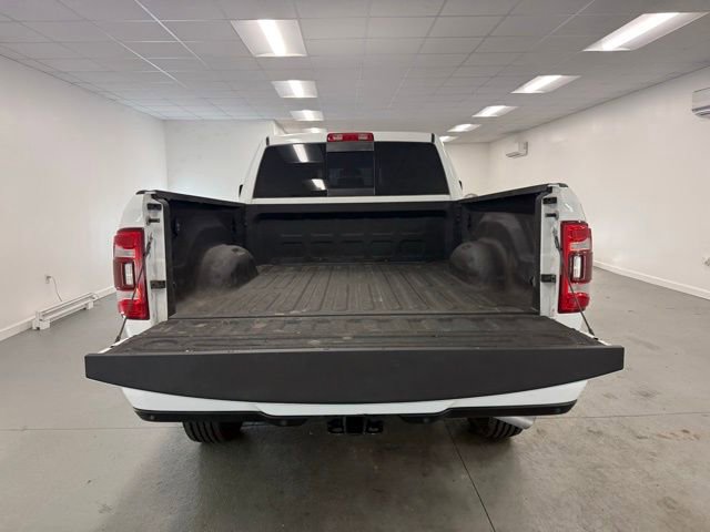 Used 2024 RAM 2500 Laramie AWD/4WD image 9