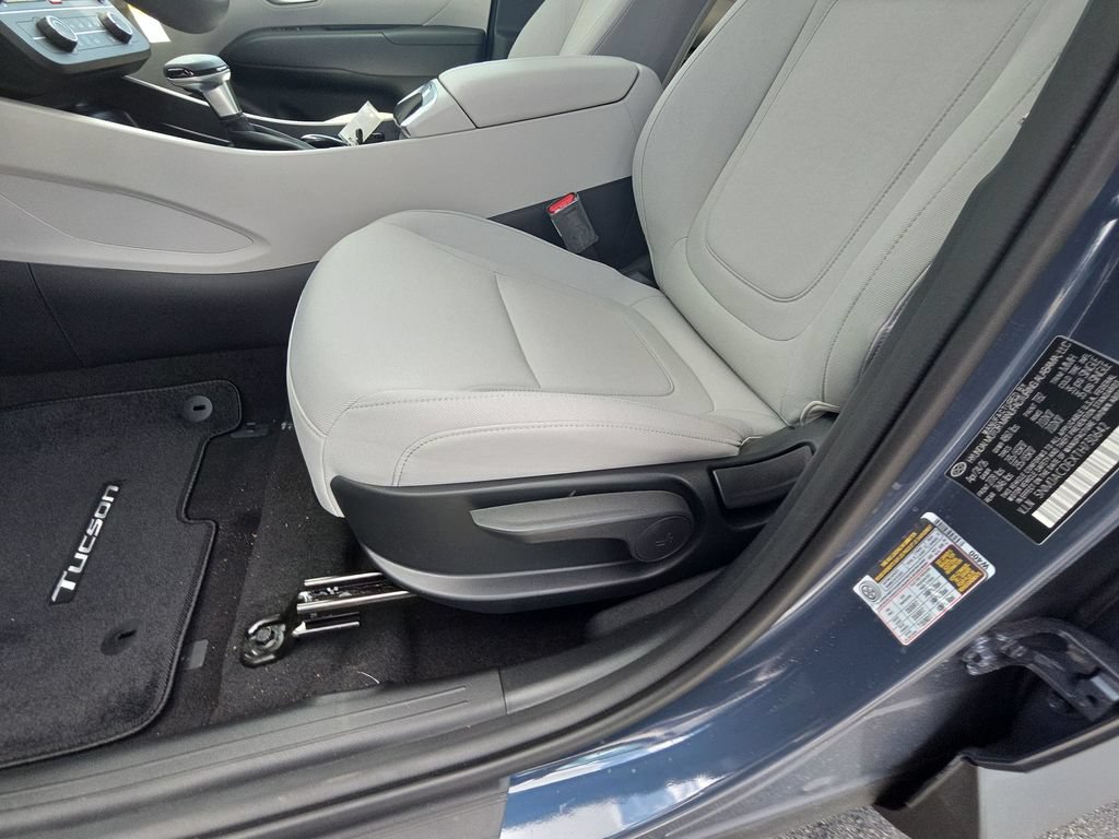 New 2026 Hyundai Tucson SE AWD/4WD image 12