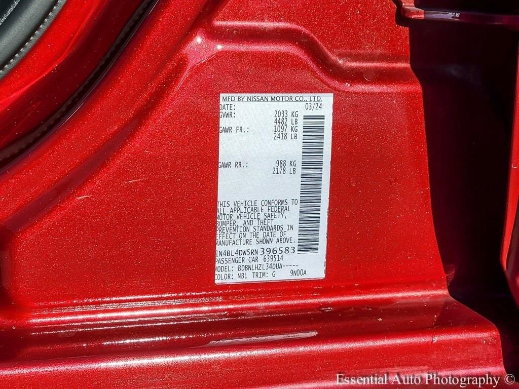 Used 2024 Nissan Altima 2.5 SV image 34