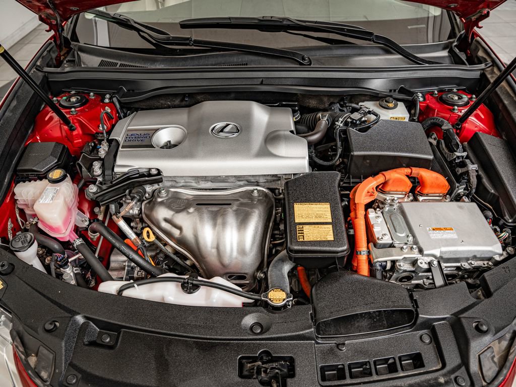 Used 2014 Lexus ES 300h w/ Luxury Package w/Bamboo Trim image 36