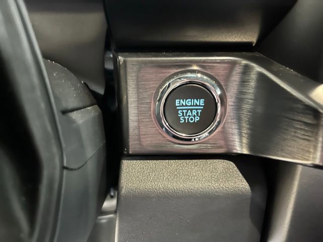 Used 2024 Ford F250 Lariat w/ Chrome Package image 15