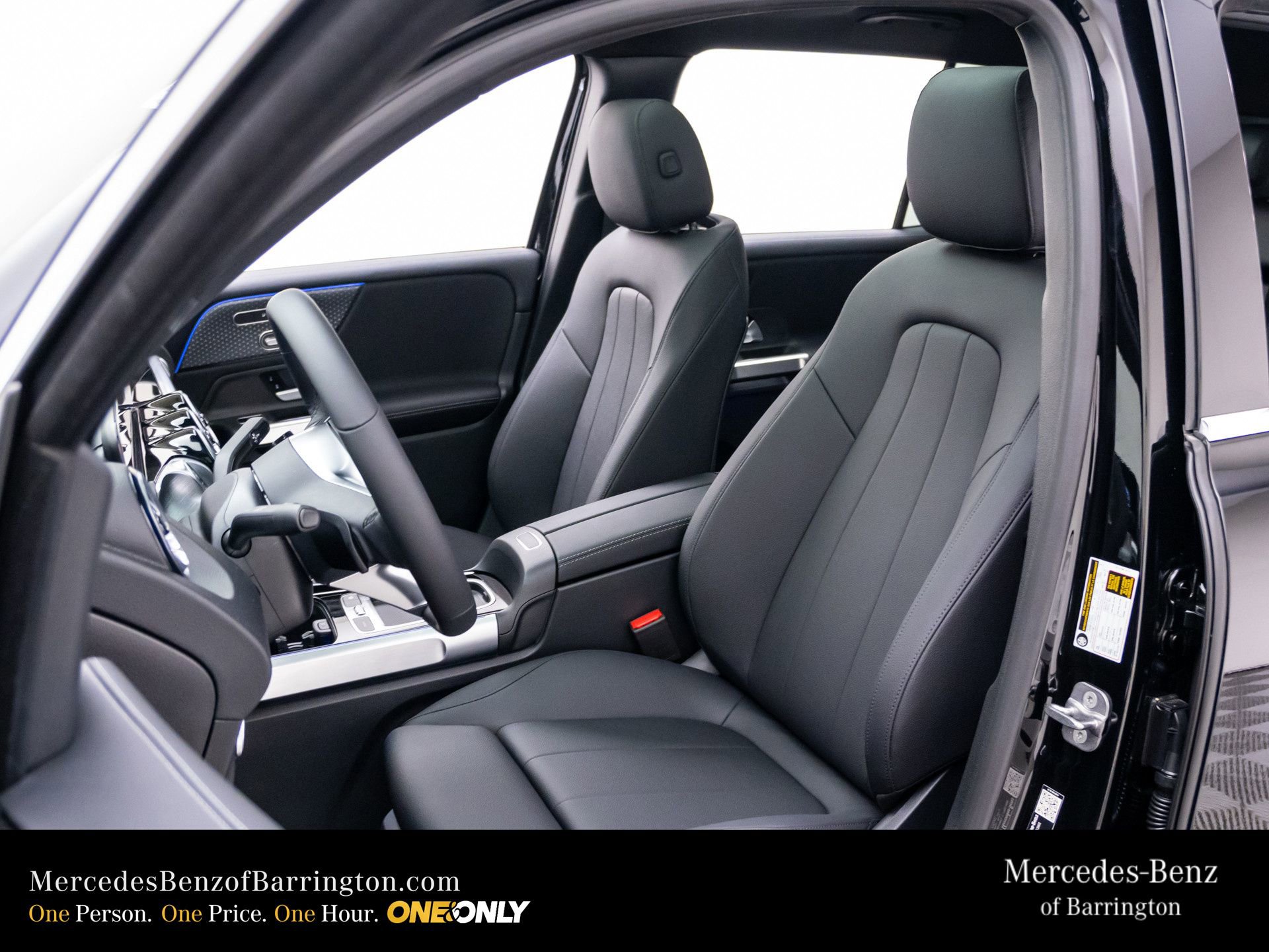 New 2026 Mercedes-Benz GLB 250 4MATIC image 19