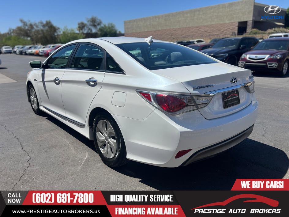 Used 2014 Hyundai Sonata Hybrid FWD image 11
