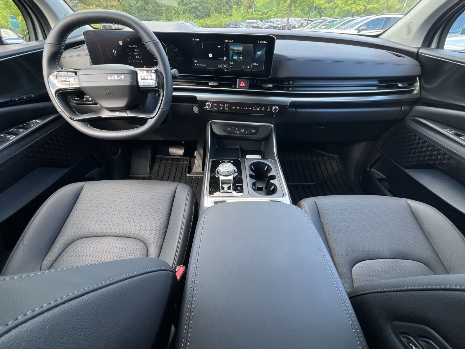 New 2027 Kia Carnival SX Prestige FWD image 30