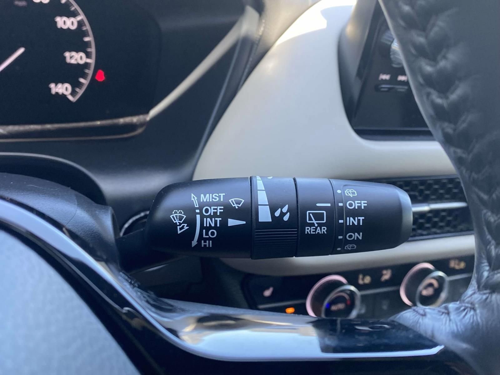 Used 2023 Honda HR-V EX-L image 28