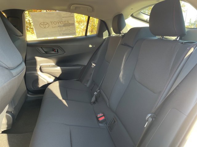 New 2026 Toyota Prius Plug-In Hybrid image 9