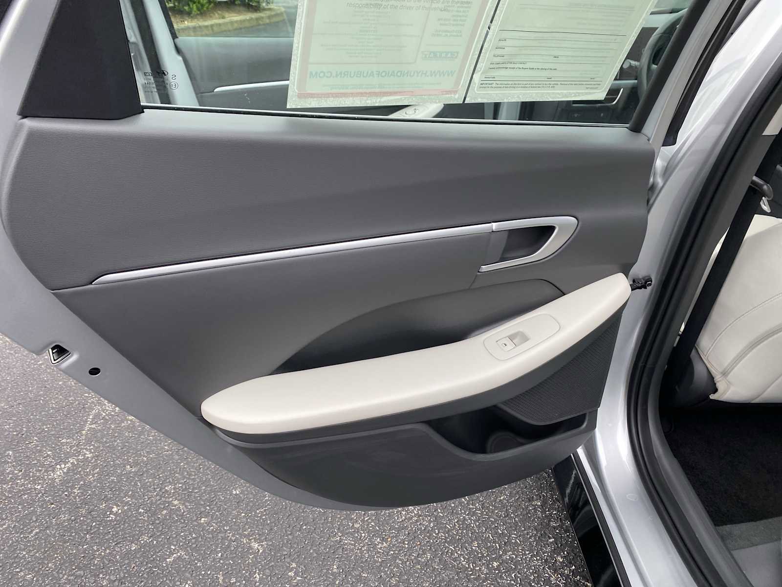 Used 2025 Hyundai Sonata SEL image 31