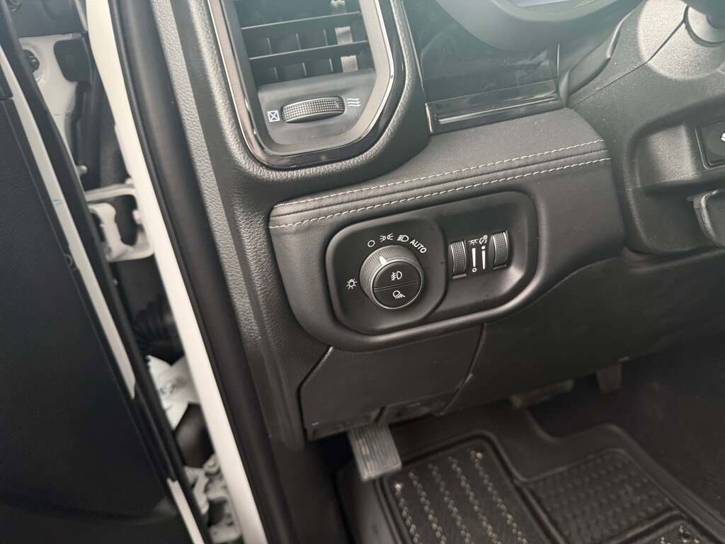 New 2026 RAM 2500 Limited image 27