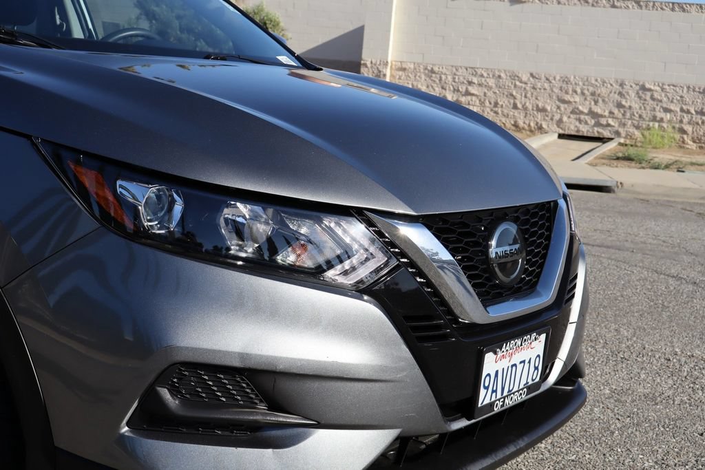Used 2022 Nissan Rogue Sport S FWD image 9