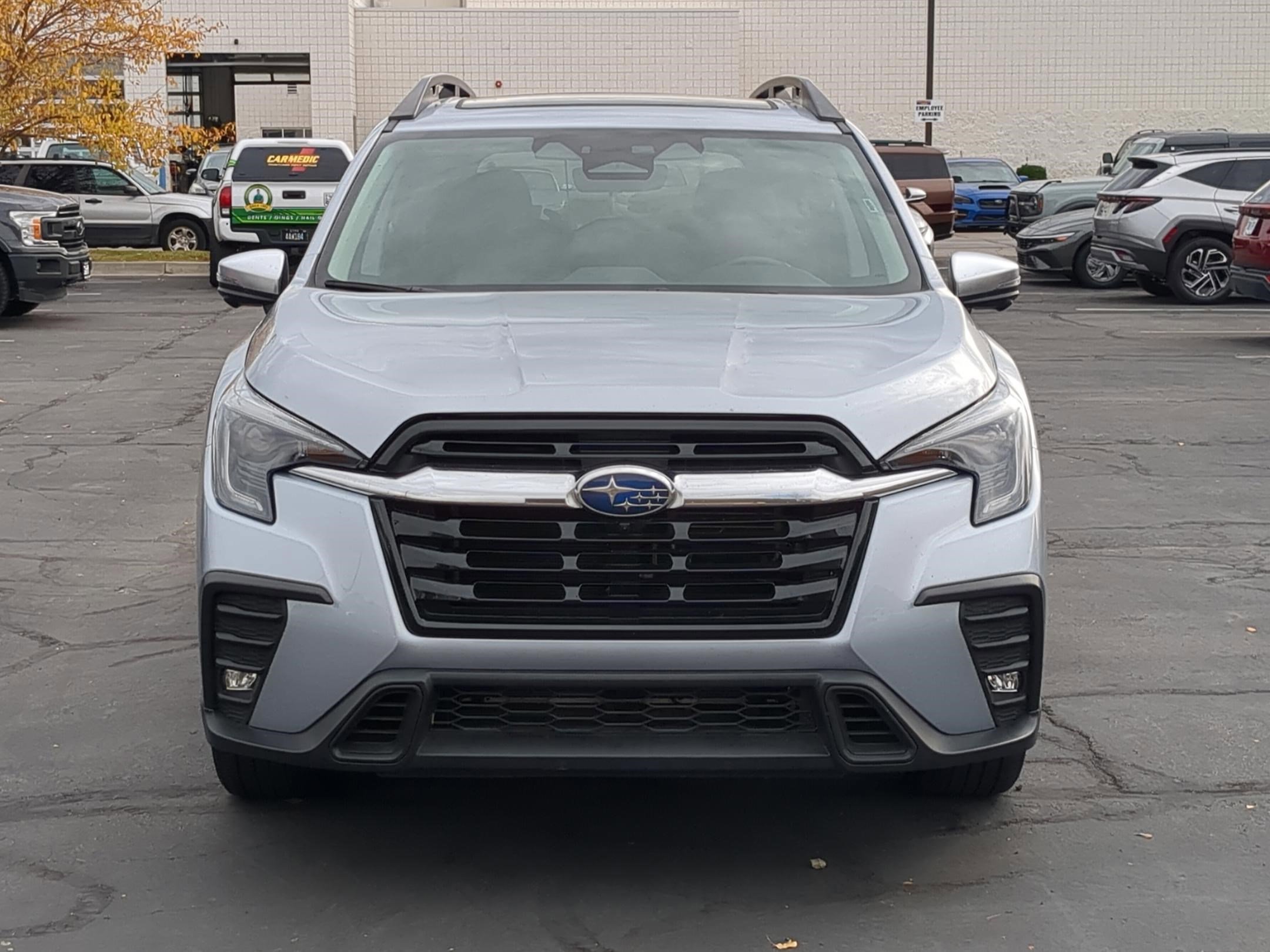 Used 2023 Subaru Ascent Limited w/ Technology Package image 11