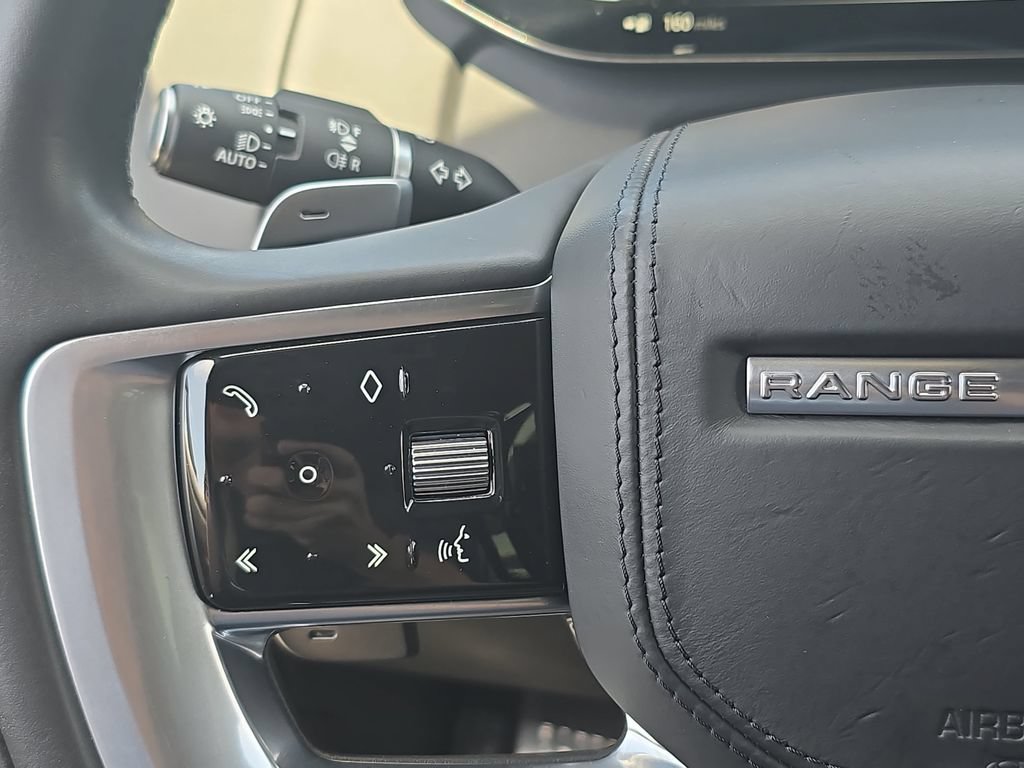Certified 2023 Land Rover Range Rover SV AWD/4WD image 22