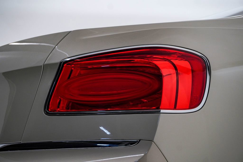 Used 2014 Bentley Flying Spur W12 AWD/4WD image 12