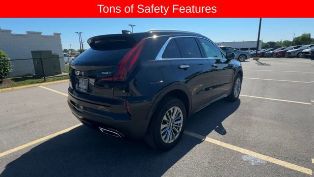 Used 2025 Cadillac XT4 Premium Luxury AWD/4WD image 8