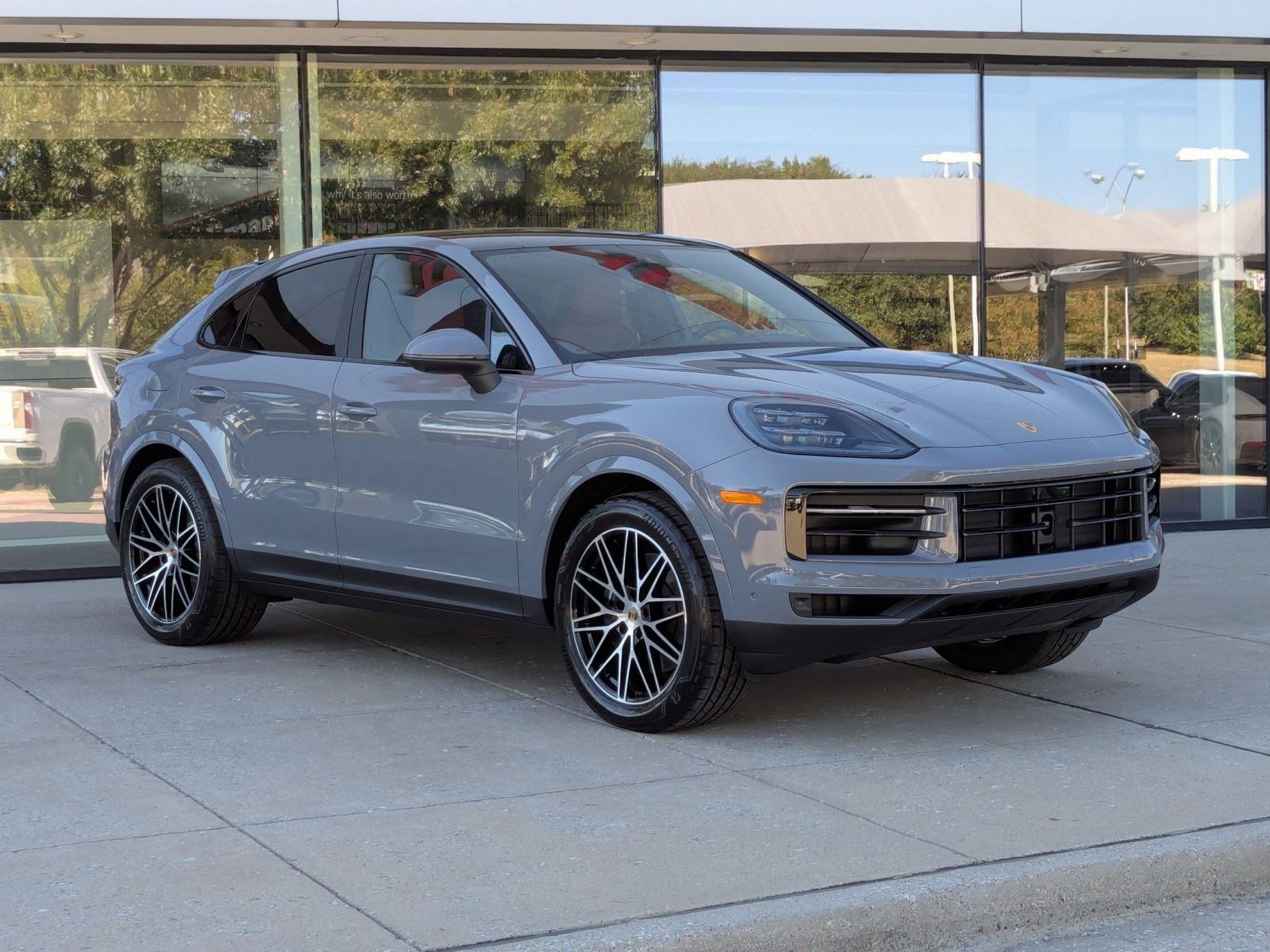 New 2026 Porsche Cayenne Coupe image 7