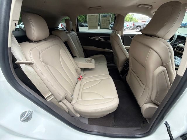 Certified 2022 Lincoln Nautilus AWD w/ Premium Package image 21