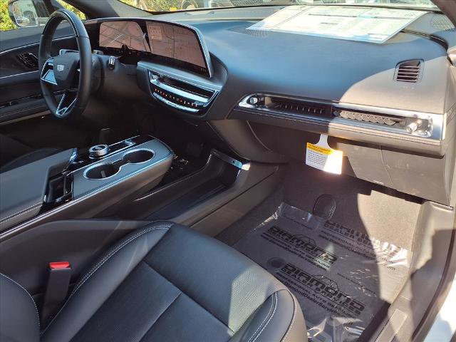 New 2026 Cadillac Lyriq Sport AWD/4WD image 8