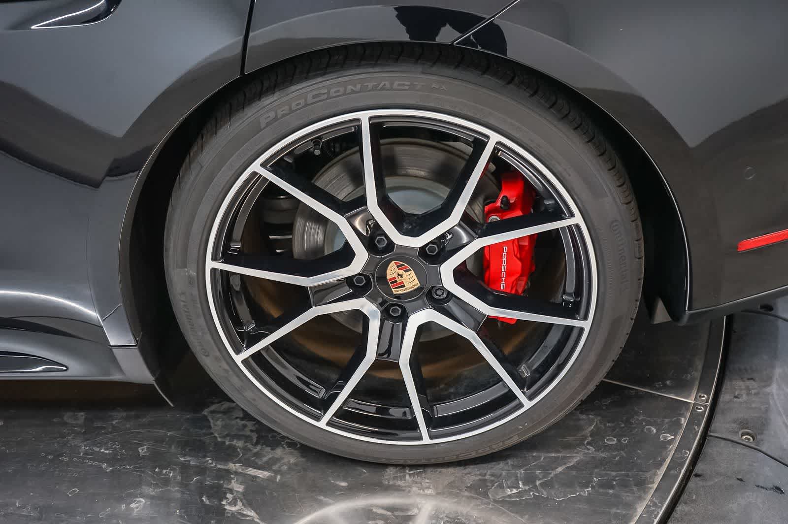 New 2026 Porsche Taycan 4S AWD/4WD image 13