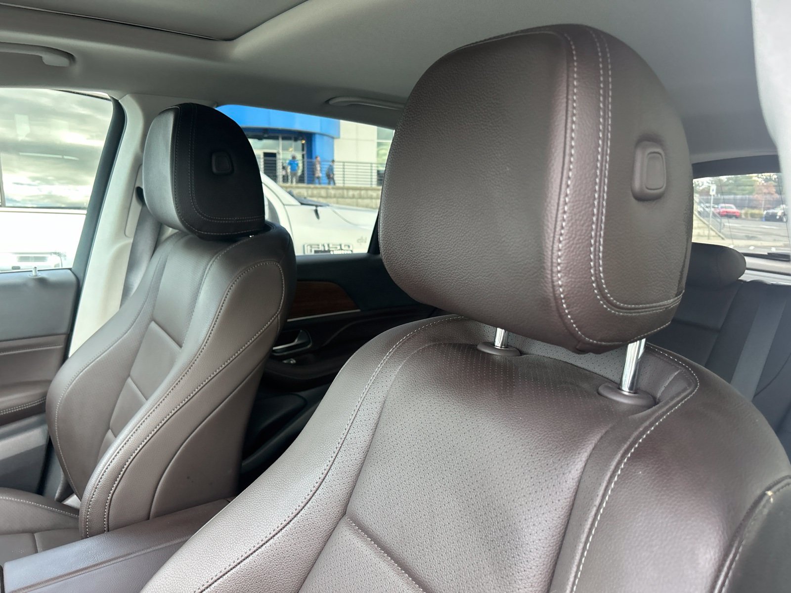 Used 2020 Mercedes-Benz GLE 350 4MATIC image 6