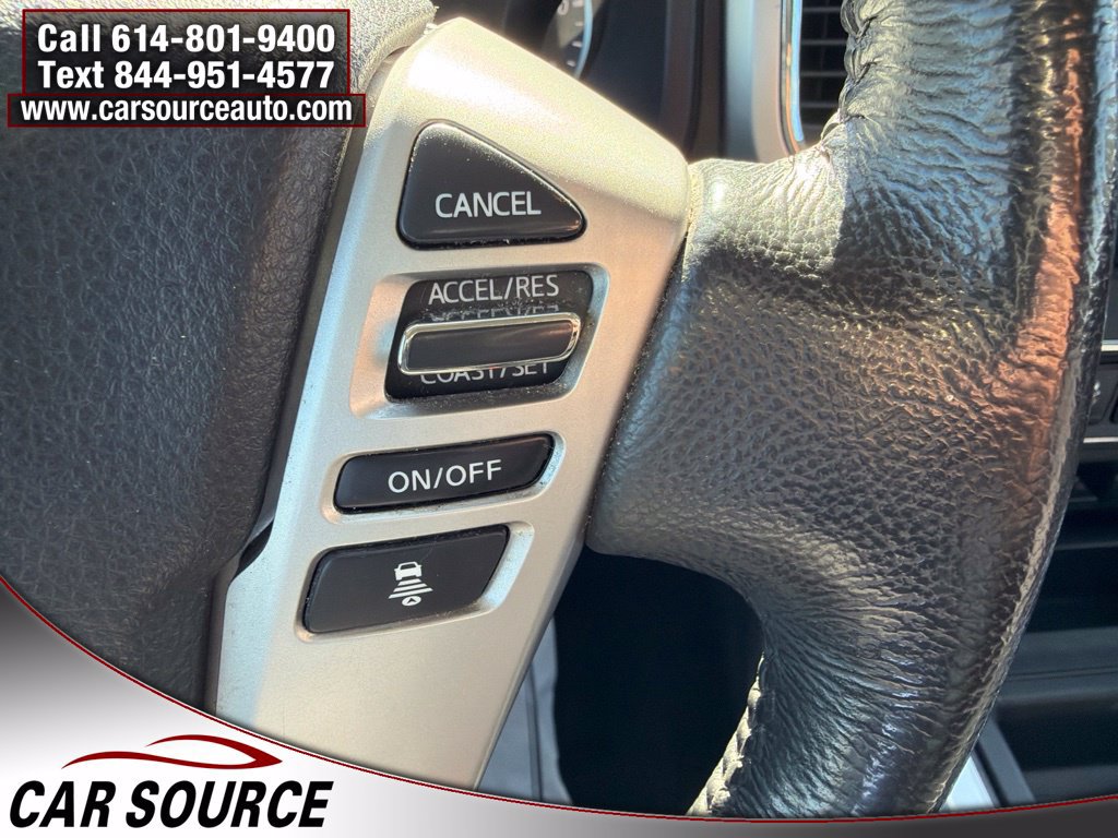 Used 2020 Nissan Titan SV w/ SV Convenience Package AWD/4WD image 11