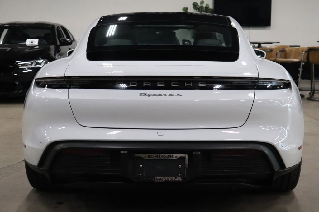 Used 2020 Porsche Taycan 4S image 4