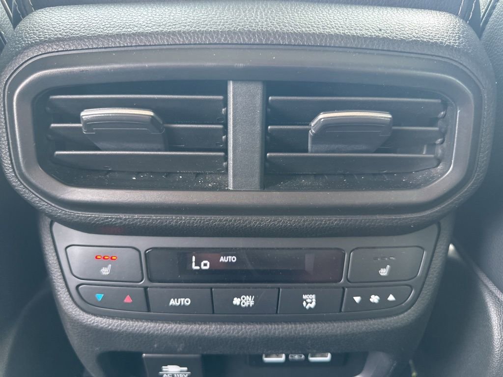 Used 2023 Honda Pilot Elite image 18