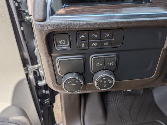 New 2026 Chevrolet Tahoe LT w/ Comfort Package image 21