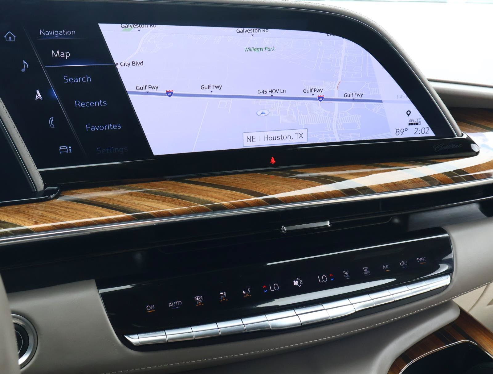 Used 2023 Cadillac Escalade Premium Luxury Platinum w/ LPO, Radiant Package AWD/4WD image 28