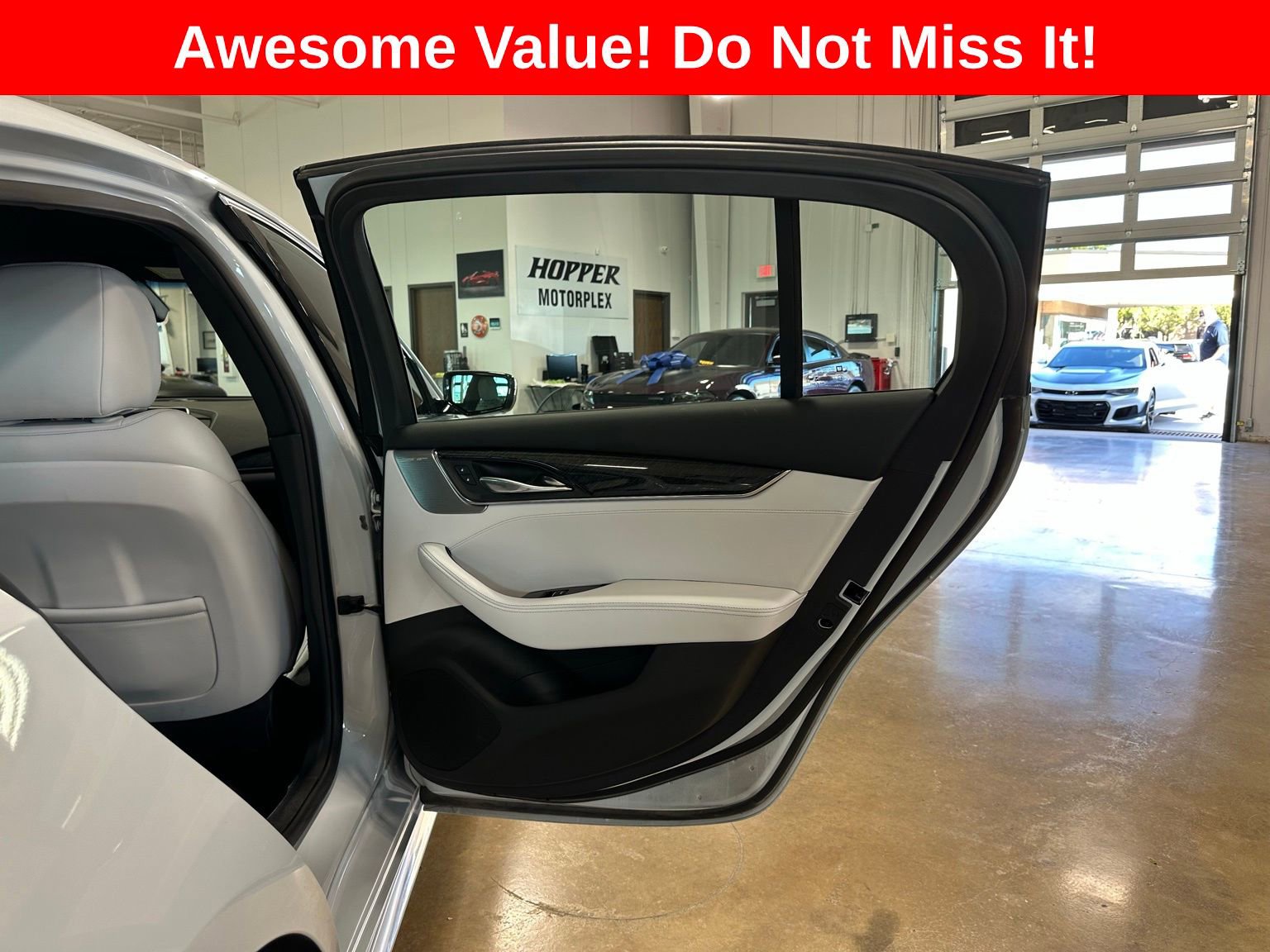 Used 2022 Cadillac CT5 Premium Luxury image 38