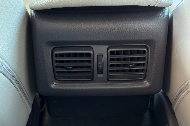 Used 2022 Toyota Camry XSE image 16