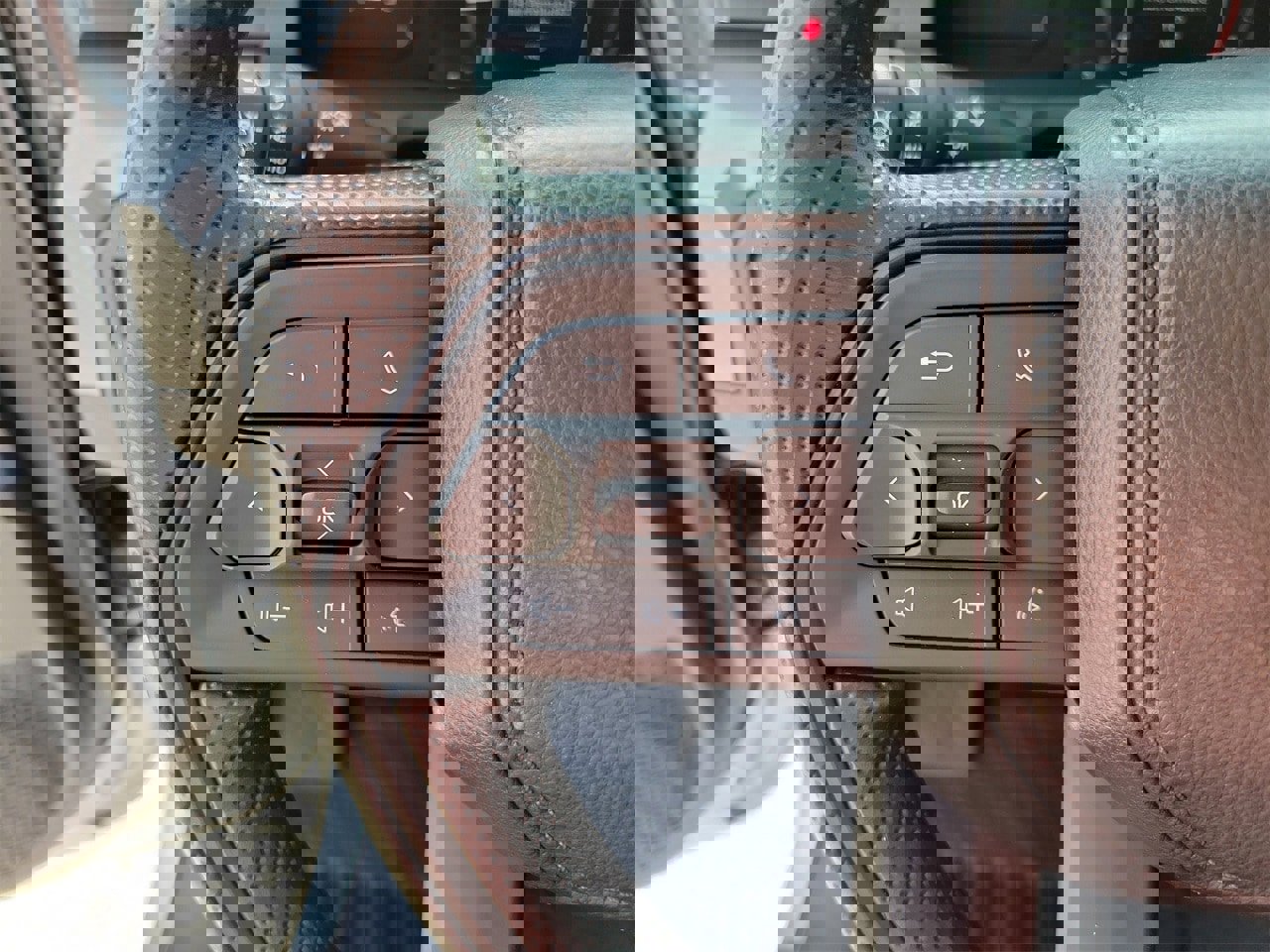 New 2026 Toyota Tacoma SR5 image 18