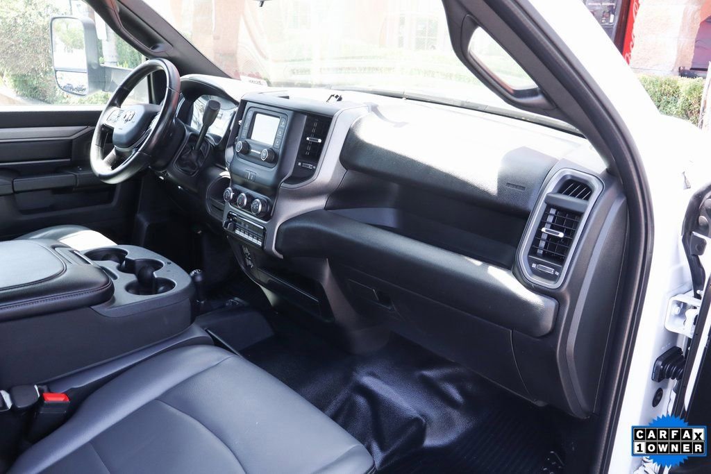 Used 2022 RAM 5500 Tradesman image 33