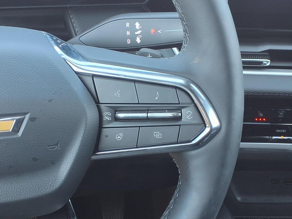 Used 2026 Chevrolet Equinox LT FWD image 16
