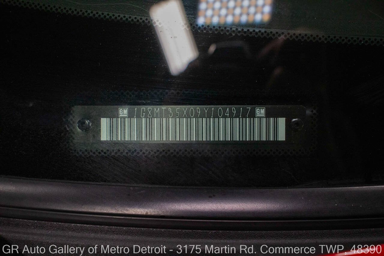 Used 2009 Saturn Sky Red Line RWD image 18