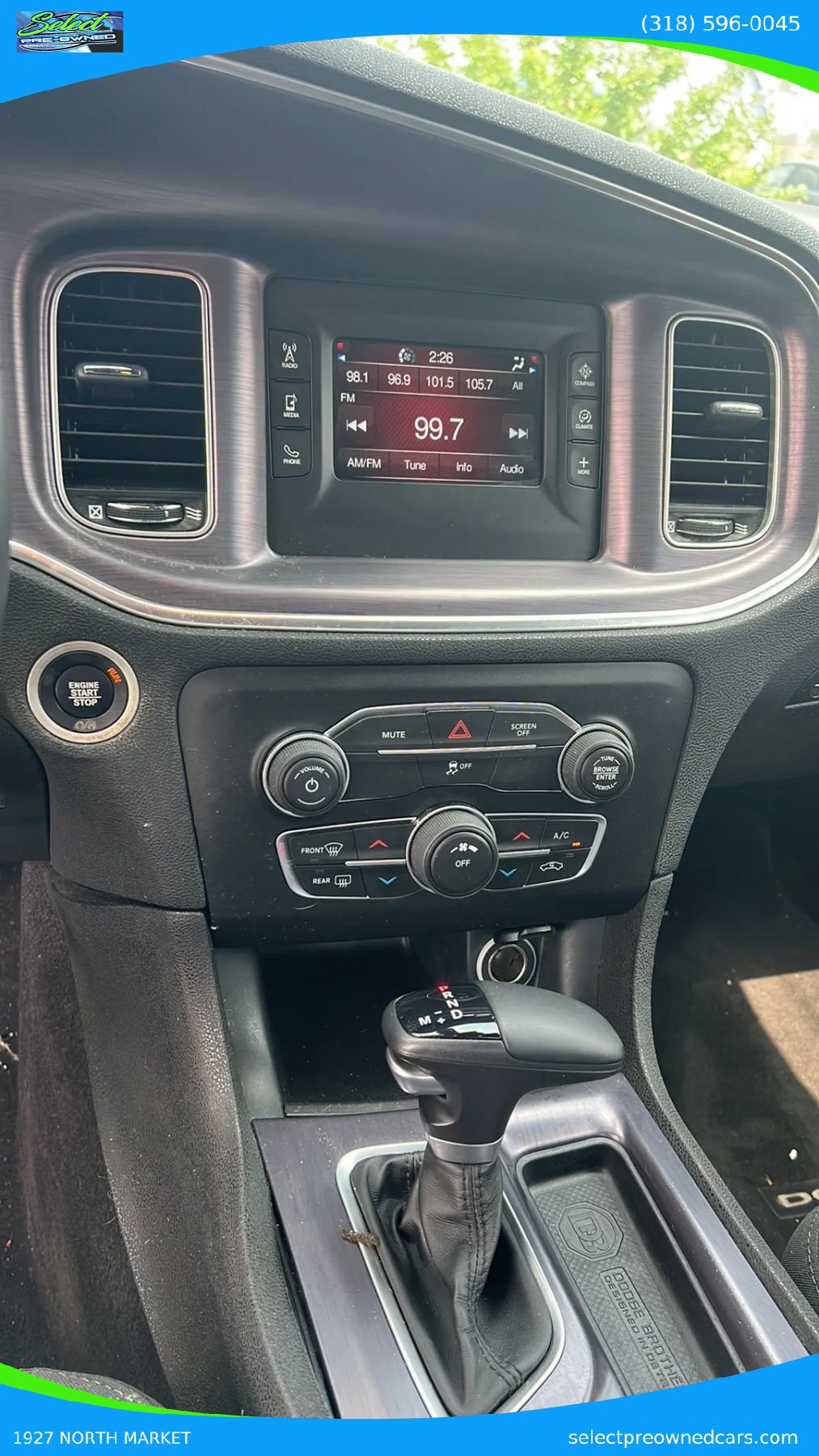 Used 2017 Dodge Charger SE RWD image 7