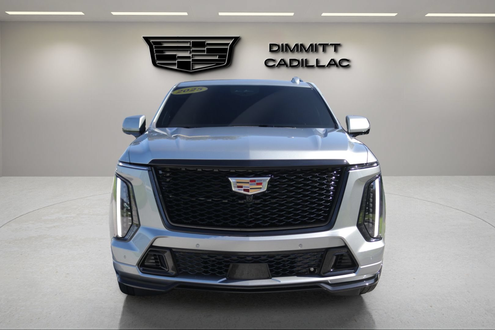 Certified 2025 Cadillac Escalade V w/ LPO, ONYX Package AWD/4WD image 2