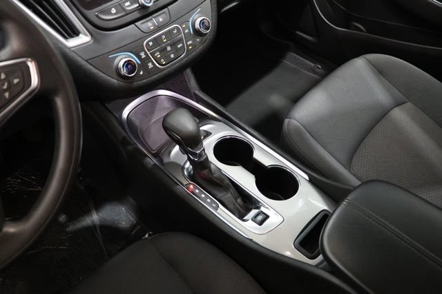 Used 2025 Chevrolet Malibu LT FWD image 27