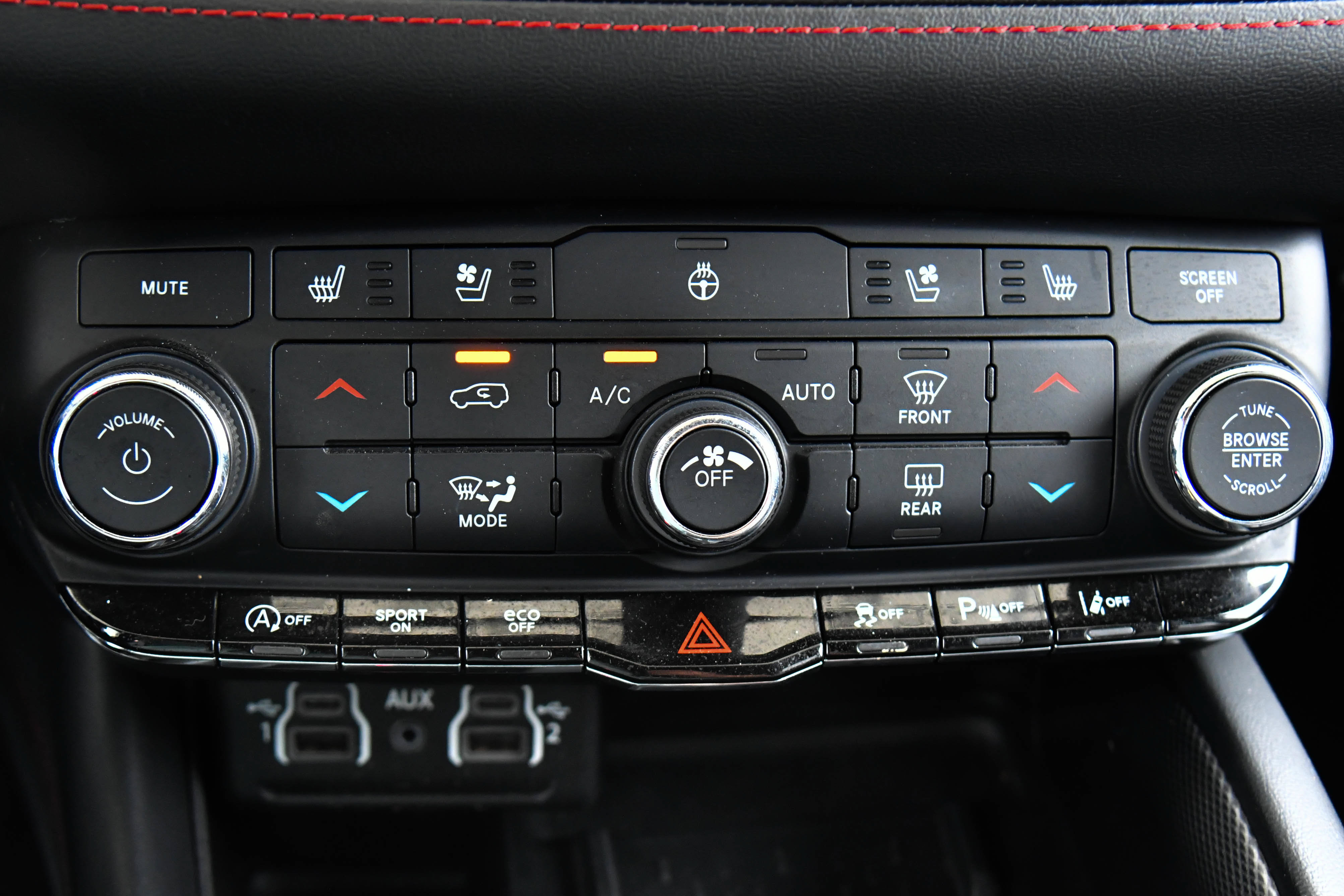 Used 2025 Dodge Durango GT AWD/4WD image 26