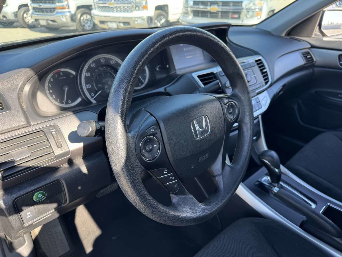 Used 2013 Honda Accord LX image 22