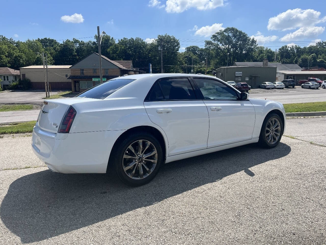 Used 2014 Chrysler 300 S AWD/4WD image 5