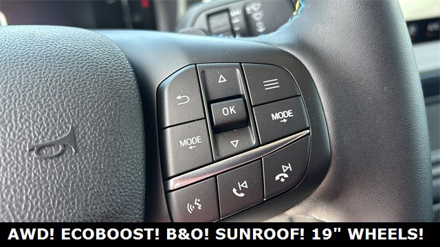 New 2025 Ford Maverick Lobo image 20