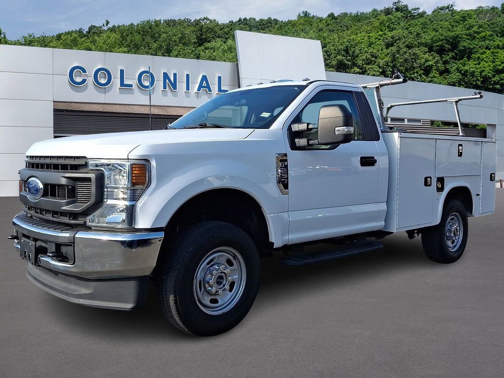 Used 2022 Ford F250 XL w/ Power Equipment Group image 3