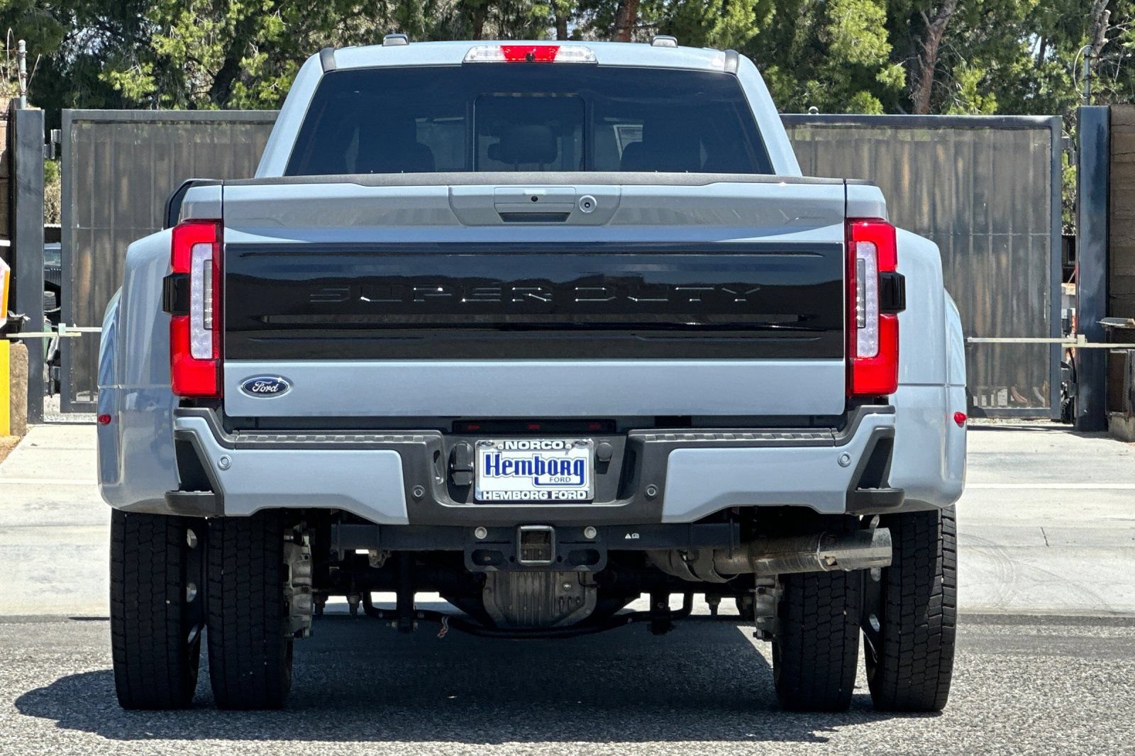 Used 2025 Ford F450 Platinum AWD/4WD image 5
