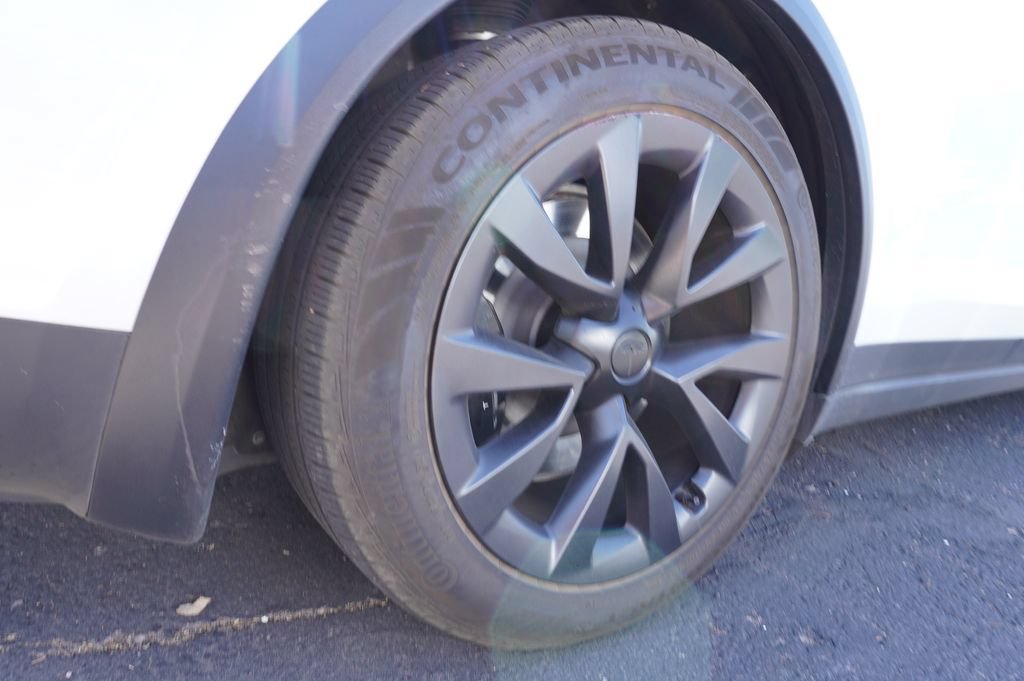 Used 2025 Tesla Model X AWD/4WD image 7