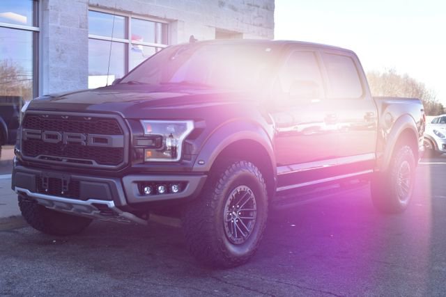 Used 2019 Ford F150 Raptor w/ Equipment Group 802A Luxury image 12