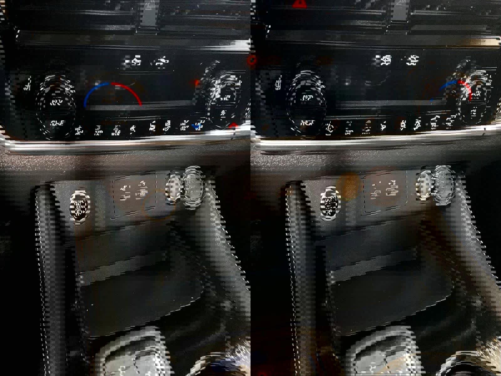 Used 2022 Nissan Rogue SL w/ SL Premium Package image 26