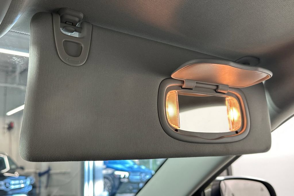 Used 2019 Jeep Cherokee Latitude Plus w/ Cold Weather Group image 35